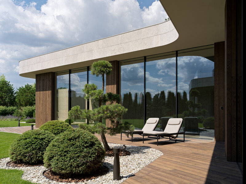 Spacious 1400 M2 Villa Bionica In Moscow 19