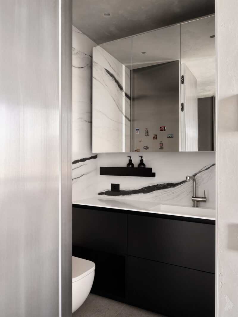 Tough Character Apartment ATischler Photo Olga Karapetian 46