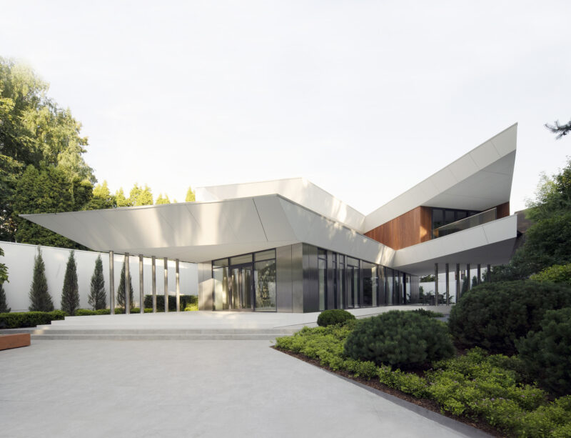 VFORM SoaringHouse 1 Vlad Bek Bulatov
