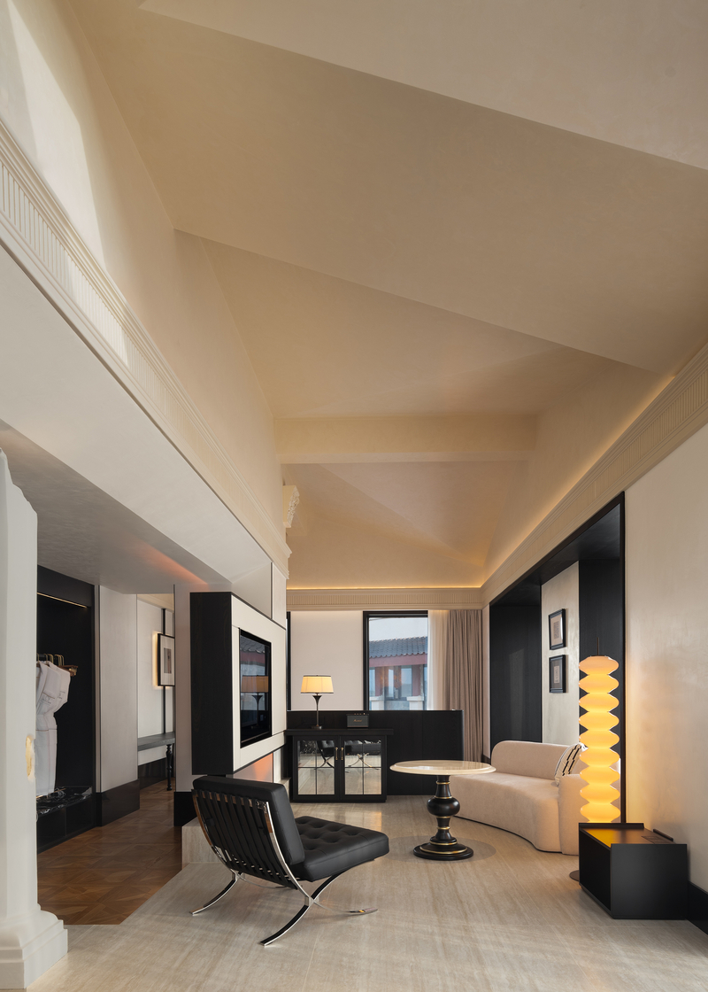 Funs Creative Design Consultant Puinn Hotel 1