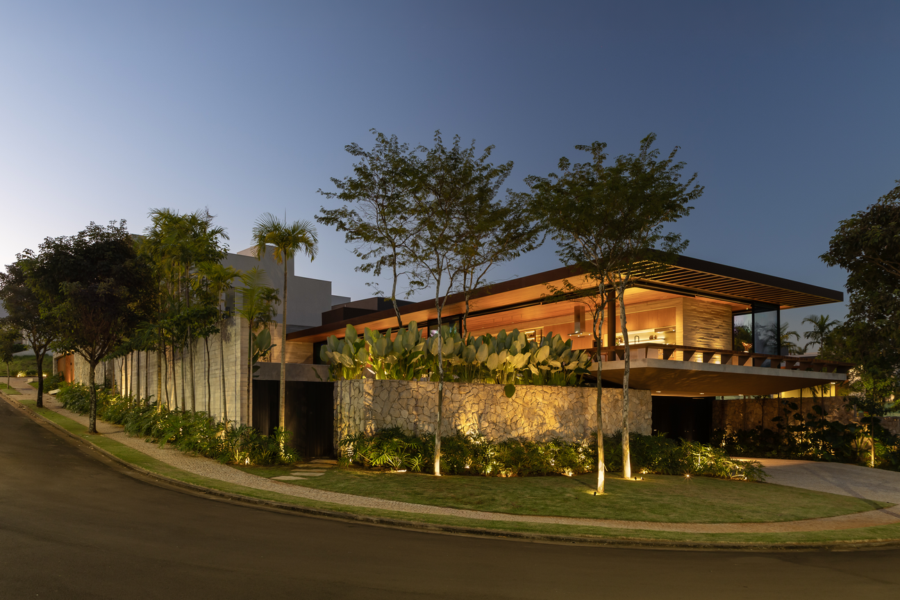 Casa Da Mata (Forest House) By Lucas Gonçalves Architecture 2.Jpg