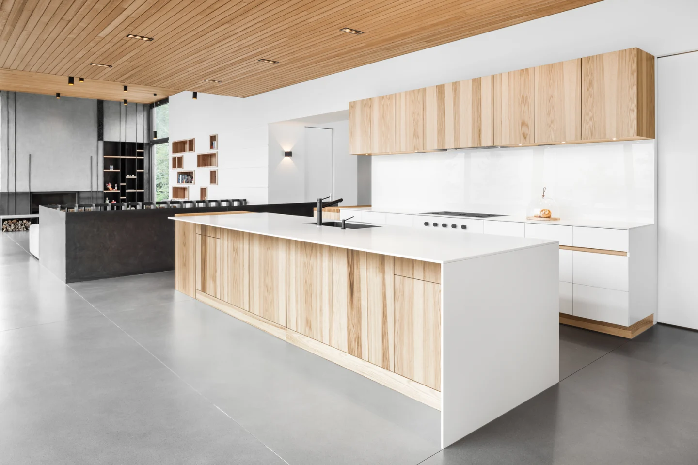 Long Horizontalsby Thellend Fortin Architectes 7