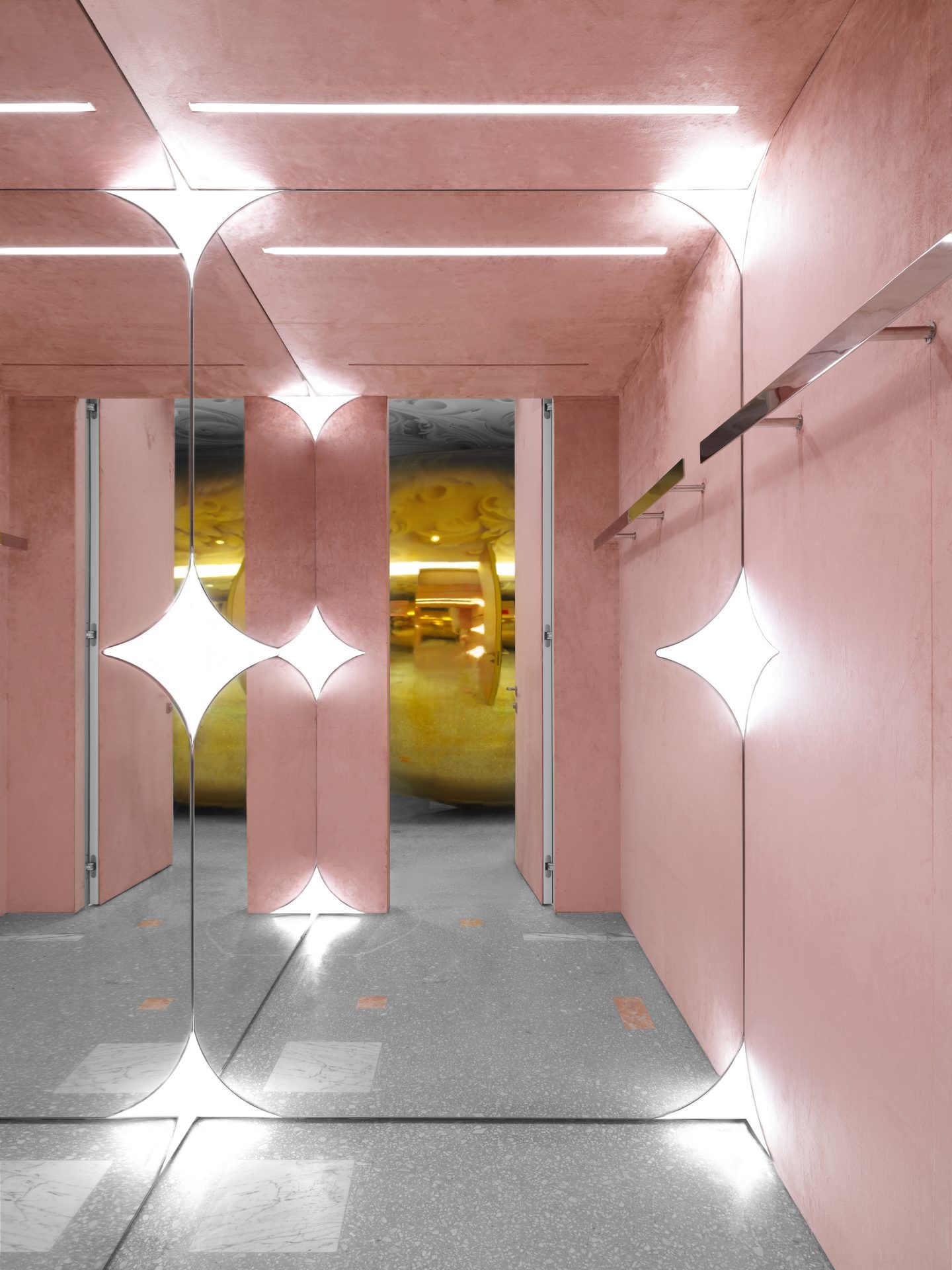 New Choux Fashion Store In Moscow 11