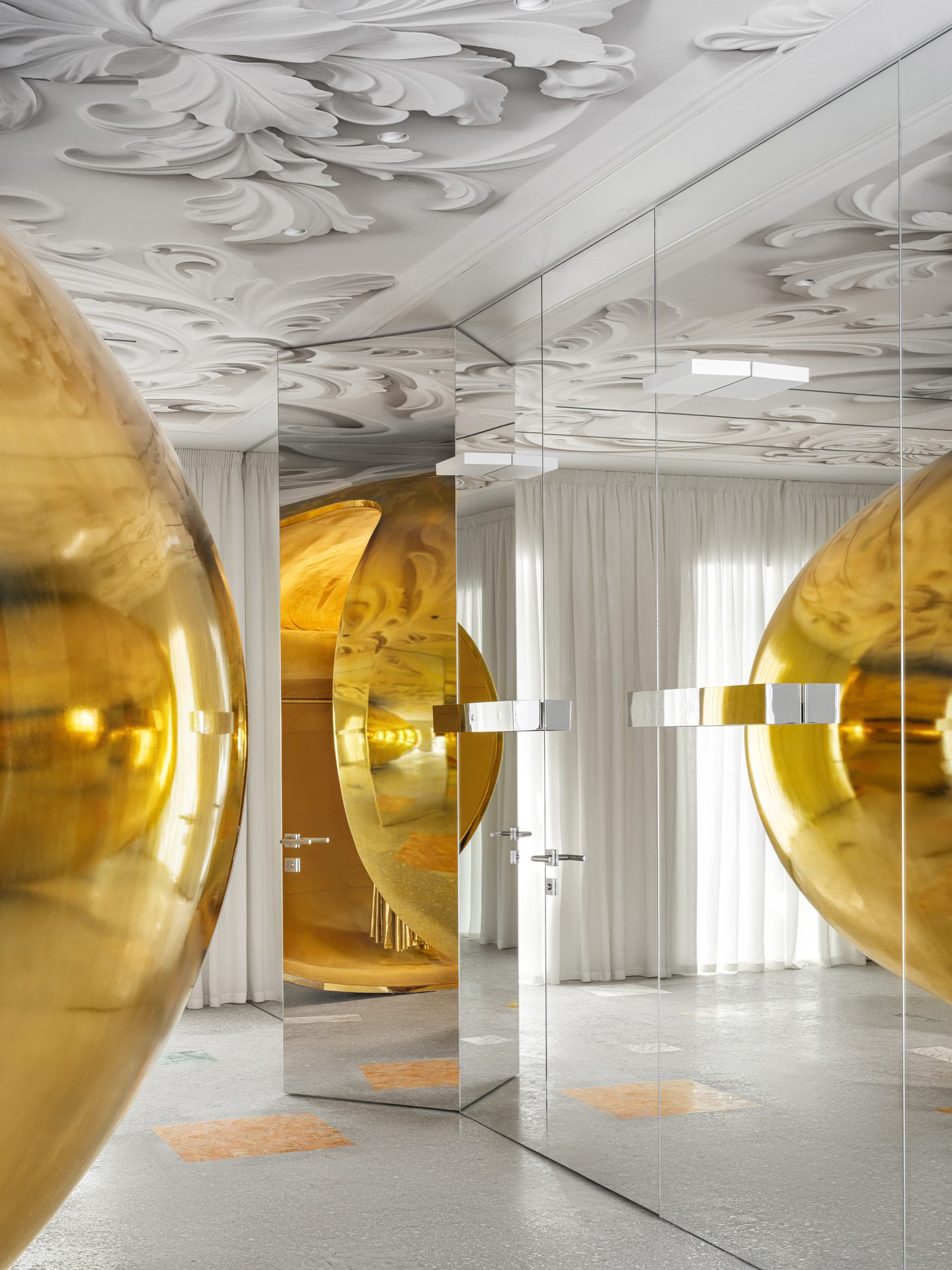 New Choux Fashion Store In Moscow 13