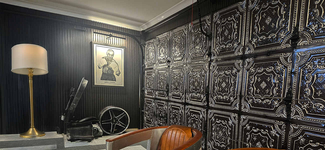 Garage Door Decor Ideas Gold Coast Homeowners Are Choosing Over A Full Replacement