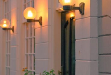 a street light on a building