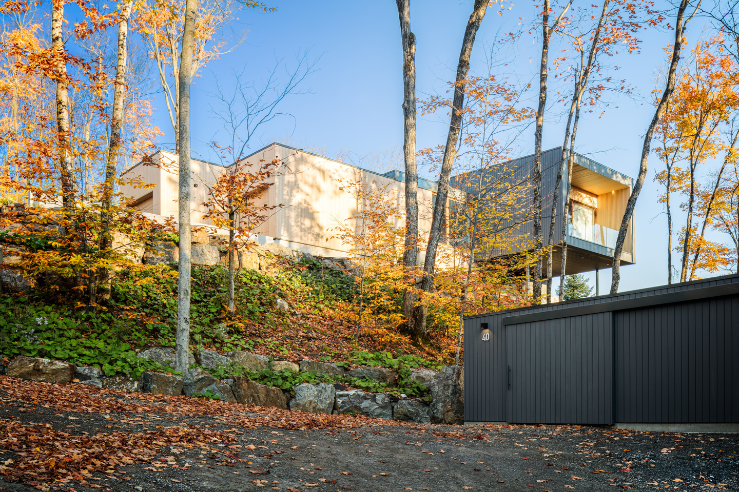 The Hauts Bois House By Thellend Fortin Architectes 5
